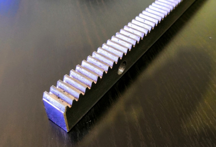 Зубчатая рейка прямозубая RS-20x20 мм. м1.5 - комплектующие к чпу ЧПУ Центр